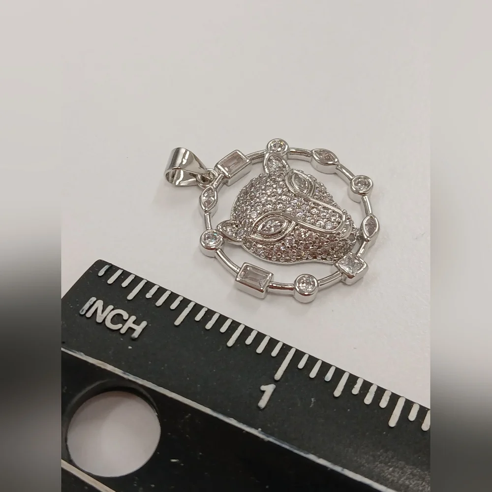 Nwot 18k White Gold Plated Panther Pendant By Pretty Bird Jewelry - Picture 3 of 7